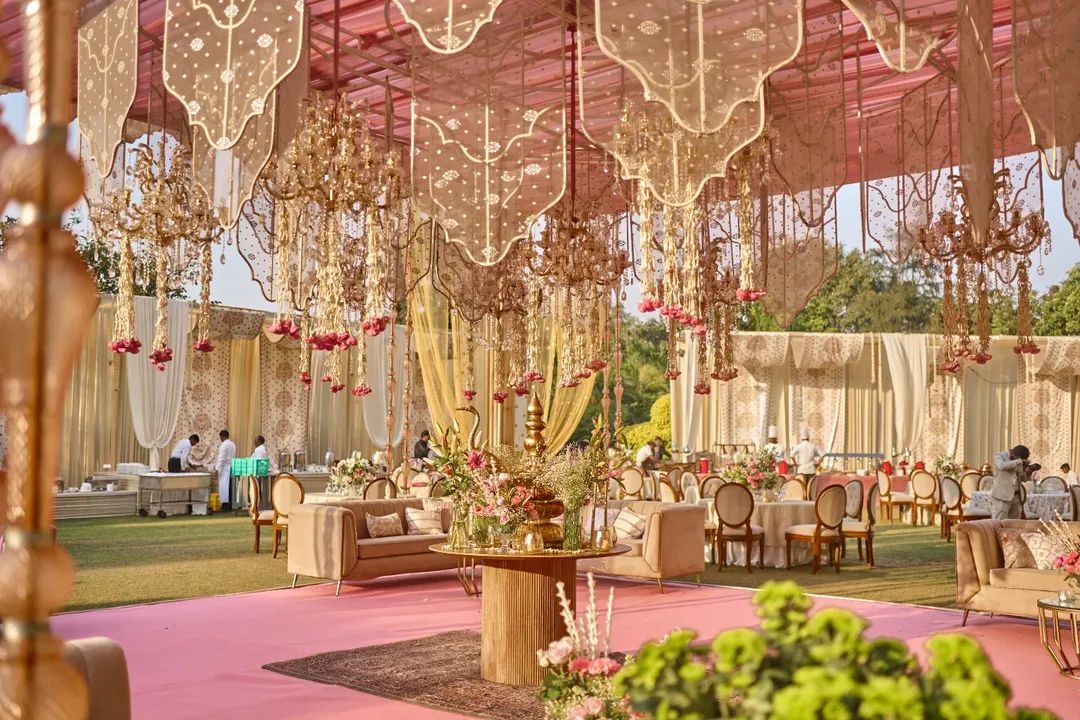 flower decorators in noida
